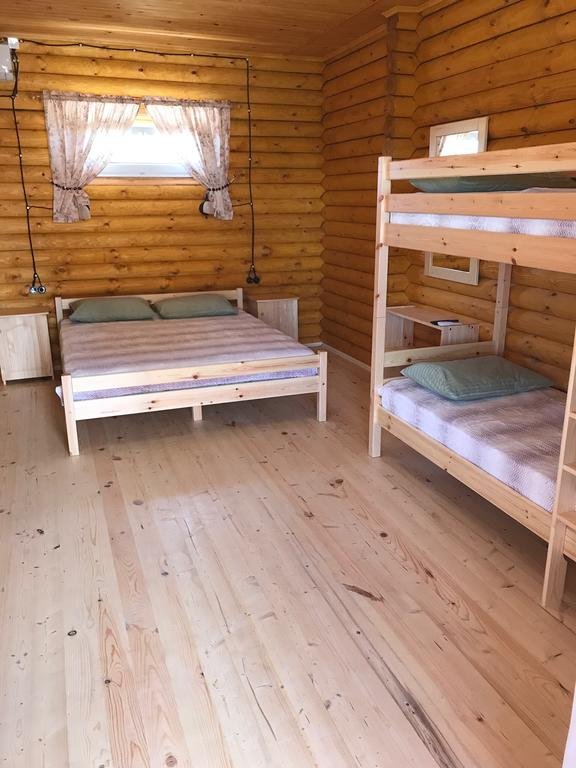 Гостиница Гостевой Дом Семейный Пересыпь