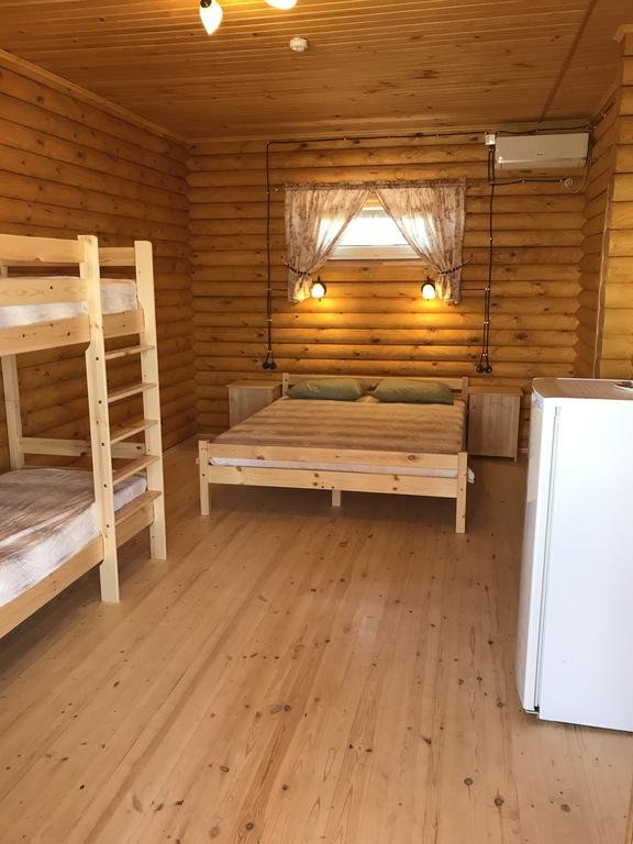 Гостиница Гостевой Дом Семейный Пересыпь