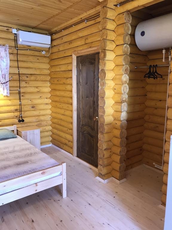 Гостиница Гостевой Дом Семейный Пересыпь